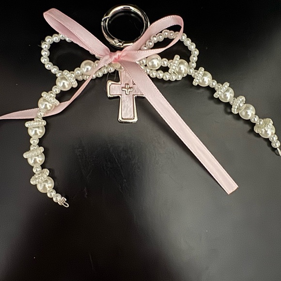 Pink Cross and Pearl Bow Bag Charm - Picture 2 of 2